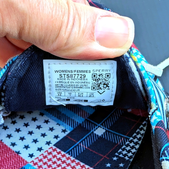 Sperry Americana Boat Shoes - Picture 5 of 11